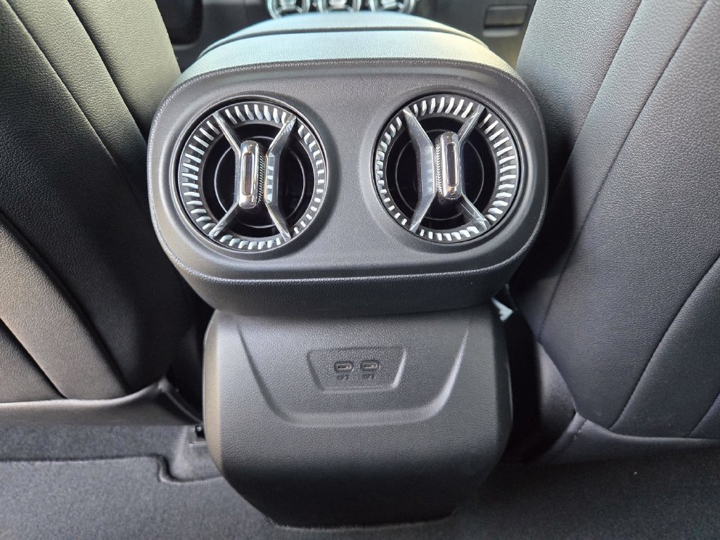 Used 2024 Chevrolet Blazer EV LT AWD/4WD image 12