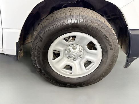 Used 2023 RAM 1500 Tradesman RWD image 32