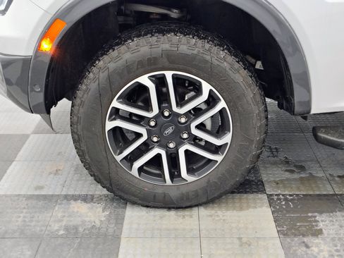 Used 2024 Ford Ranger Lariat image 8