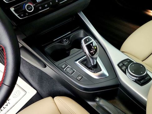 Used 2015 BMW 228i Convertible RWD image 17