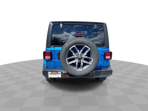 Used 2024 Jeep Wrangler Unlimited w/ Convenience Group image 7