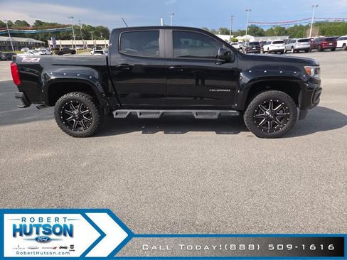 Used 2022 Chevrolet Colorado Z71 w/ Safety Package AWD/4WD image 5