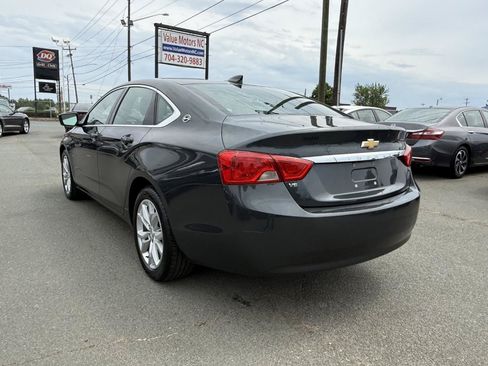 Used 2018 Chevrolet Impala LT FWD image 4