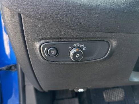 Used 2024 Chevrolet Equinox RS w/ LPO, Floor Liner Package image 22
