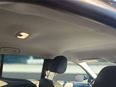 Used 2024 Chevrolet Trax LT w/ Driver Confidence Package image 16