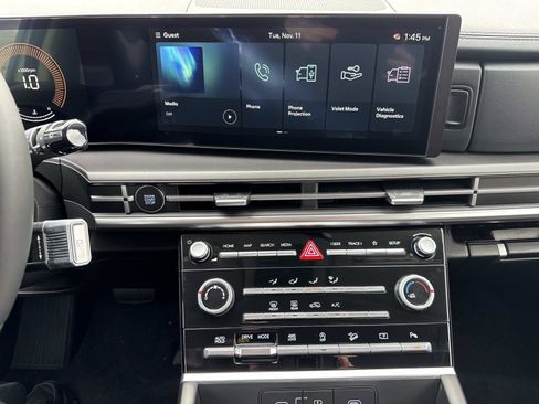 New 2026 Hyundai Santa Fe SE image 3