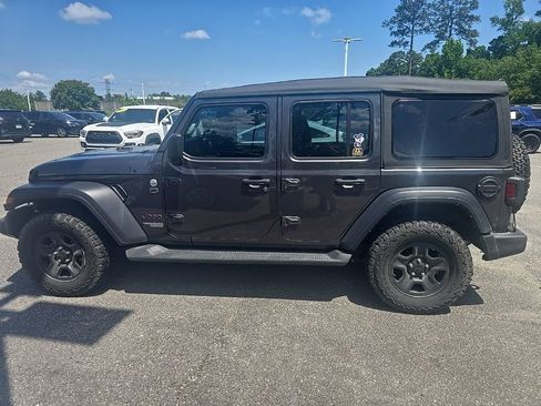 Used 2021 Jeep Wrangler Unlimited Sport AWD/4WD image 8