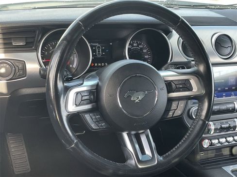 Used 2019 Ford Mustang Premium image 21