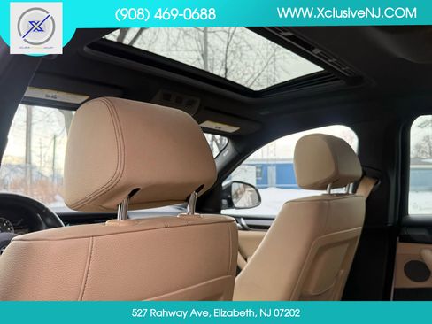 Used 2018 BMW X4 xDrive28i image 32