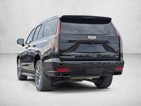 Used 2023 Cadillac Escalade Sport image 8
