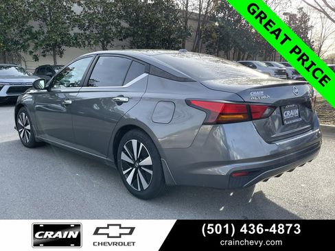 Used 2022 Nissan Altima 2.5 SV image 5