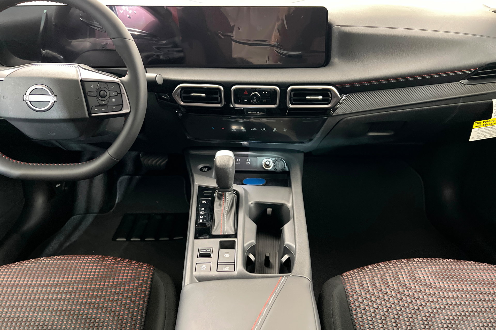 New 2027 Nissan Sentra SR w/ Floor Mat Package FWD image 13