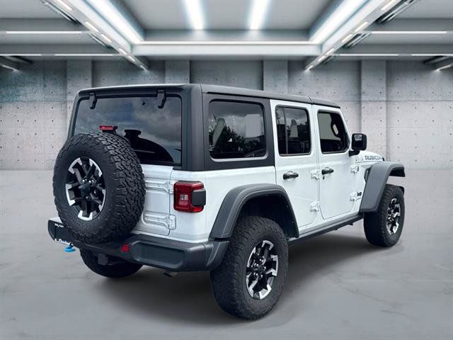 Used 2024 Jeep Wrangler Unlimited Rubicon 4xe AWD/4WD image 4