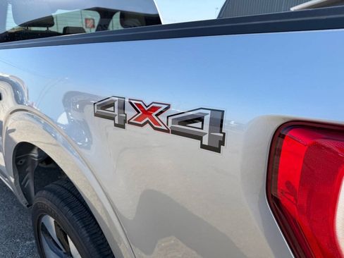 Used 2022 Ford F150 XLT AWD/4WD image 32