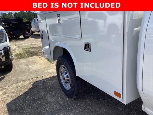 New 2025 GMC Sierra 2500 Pro w/ Convenience Package image 12