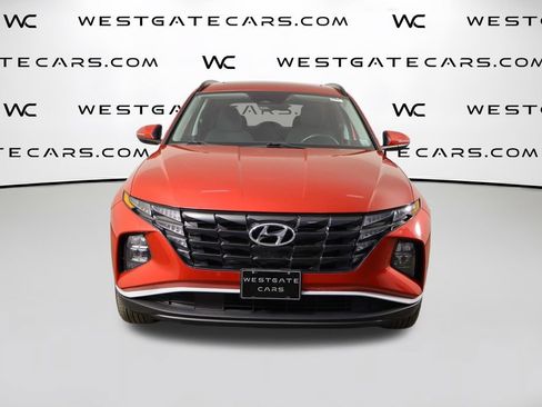 Used 2022 Hyundai Tucson SEL w/ Convenience Package FWD image 2