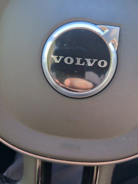 Certified 2026 Volvo XC60 B5 Plus AWD/4WD image 17