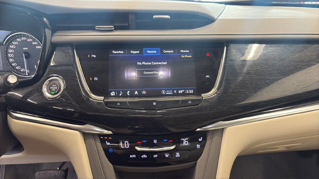 Used 2021 Cadillac XT6 Premium Luxury AWD/4WD image 11