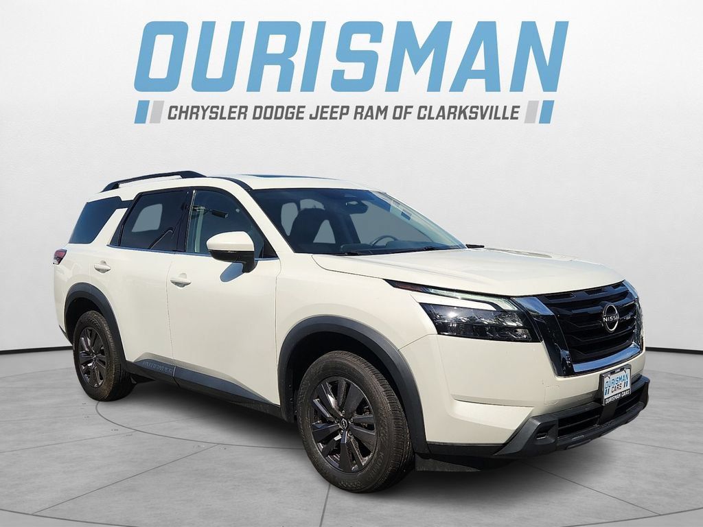 Used 2023 Nissan Pathfinder SV w/ SV Premium Package AWD/4WD image 1