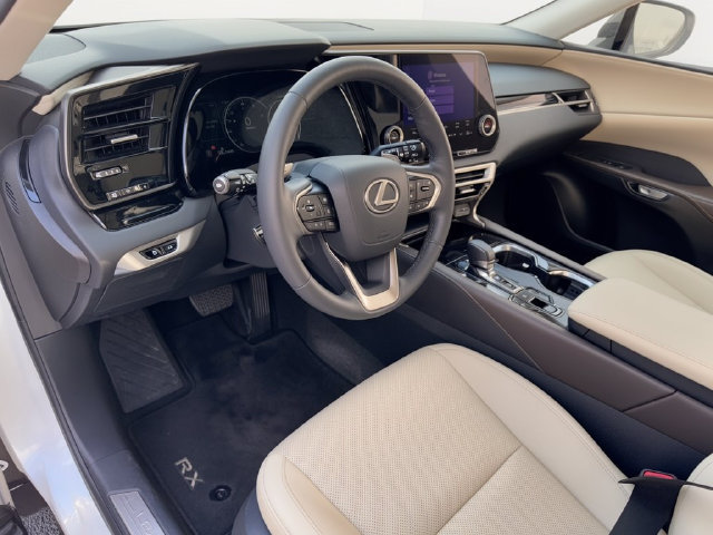 Used 2024 Lexus RX 350 FWD w/ Technology Package image 16