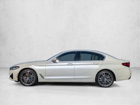 Certified 2023 BMW 530i w/ Convenience Package image 9