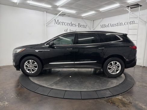Used 2019 Buick Enclave Essence image 4
