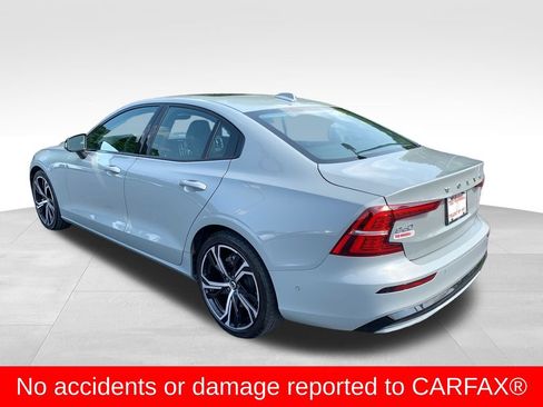 Used 2024 Volvo S60 B5 Plus FWD image 3