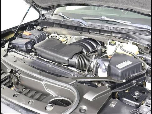 Used 2021 GMC Yukon AT4 w/ AT4 Premium Plus Package AWD/4WD image 12