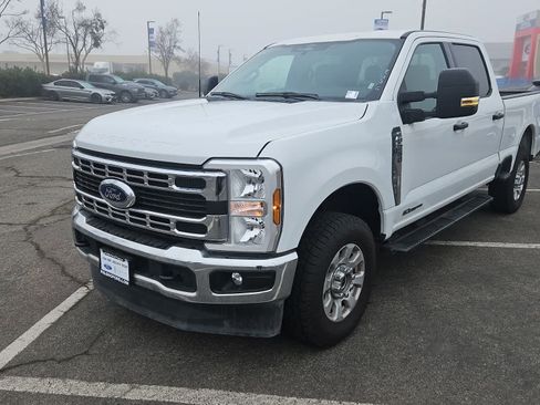 Used 2024 Ford F250 XLT image 1