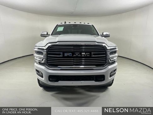 Used 2022 RAM 2500 Laramie w/ Body Color Bumper Group AWD/4WD image 2