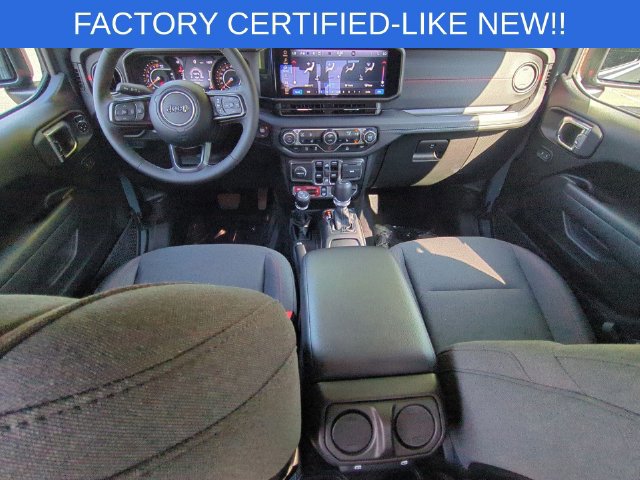 Certified 2025 Jeep Gladiator Rubicon w/ Convenience Group AWD/4WD image 27