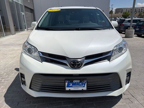 Used 2019 Toyota Sienna XLE Premium w/ Outdoor Package AWD/4WD image 8