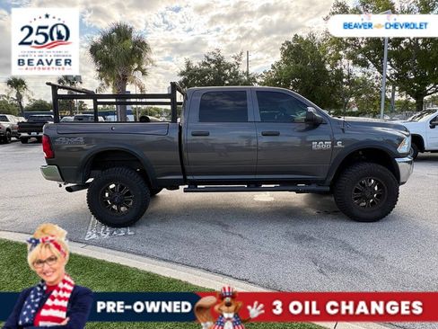 Used 2018 RAM 2500 Tradesman w/ Chrome Appearance Group AWD/4WD image 7