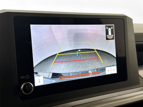 Certified 2025 Toyota Tacoma SR5 image 24