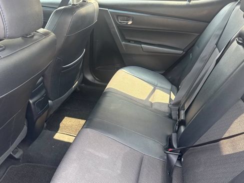 Used 2017 Toyota Corolla SE FWD image 10