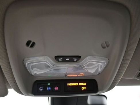Used 2025 Buick Encore GX Preferred AWD/4WD image 27