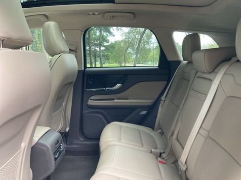 Used 2021 Lincoln Corsair Reserve w/ Elements Package image 23