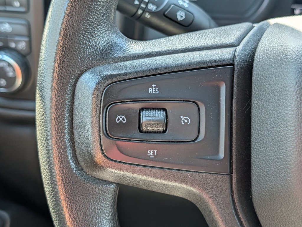 Used 2019 Chevrolet Silverado 1500 Custom Trail Boss w/ Custom Convenience Package AWD/4WD image 24