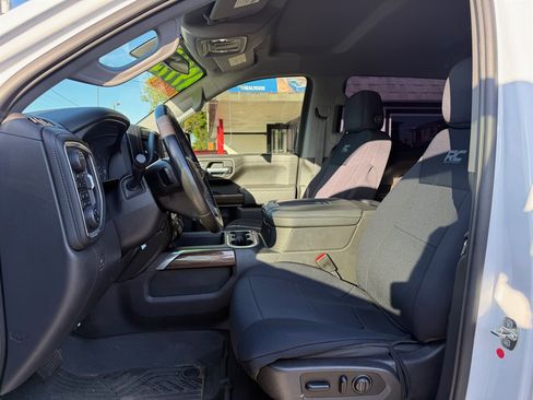 Used 2021 Chevrolet Silverado 1500 RST image 12