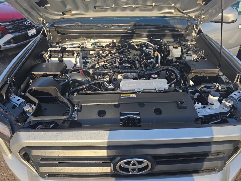 Used 2026 Toyota Tacoma SR5 RWD image 19