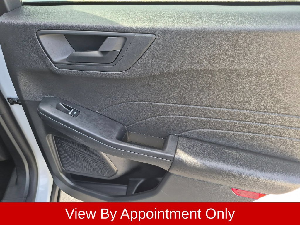 Used 2025 Ford Escape Active AWD/4WD image 28