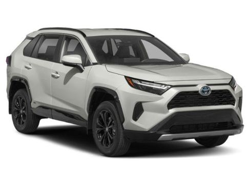 Used 2022 Toyota RAV4 XSE AWD/4WD image 6