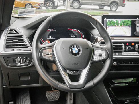 Used 2024 BMW X3 xDrive30i AWD/4WD image 6