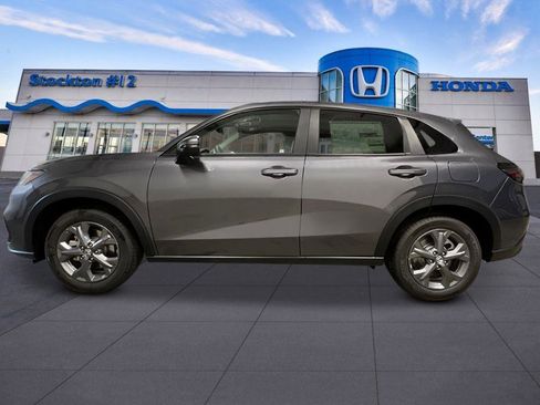 New 2026 Honda HR-V LX image 2