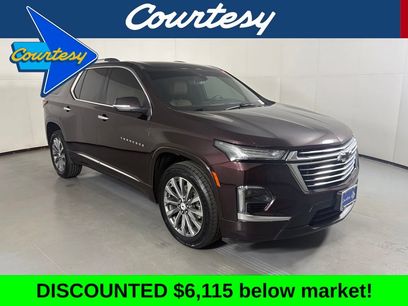 Used 2023 Chevrolet Traverse Premier