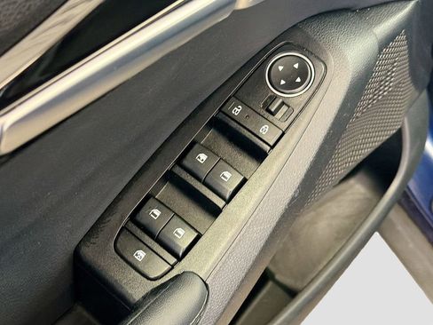 Used 2024 Kia Seltos S AWD/4WD image 19