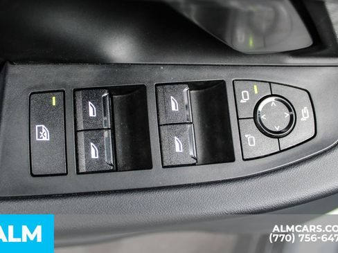 Used 2025 BMW i5 eDrive40i w/ M Sport Package image 41