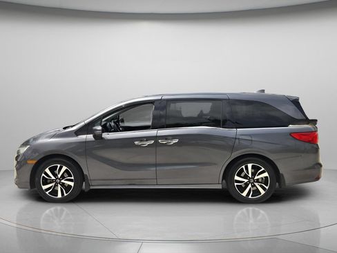Used 2018 Honda Odyssey Elite image 4