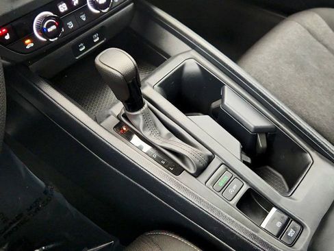 Used 2023 Honda Accord EX image 17