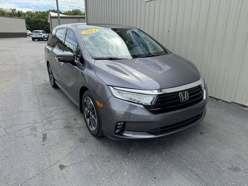 Used 2024 Honda Odyssey Elite image 5